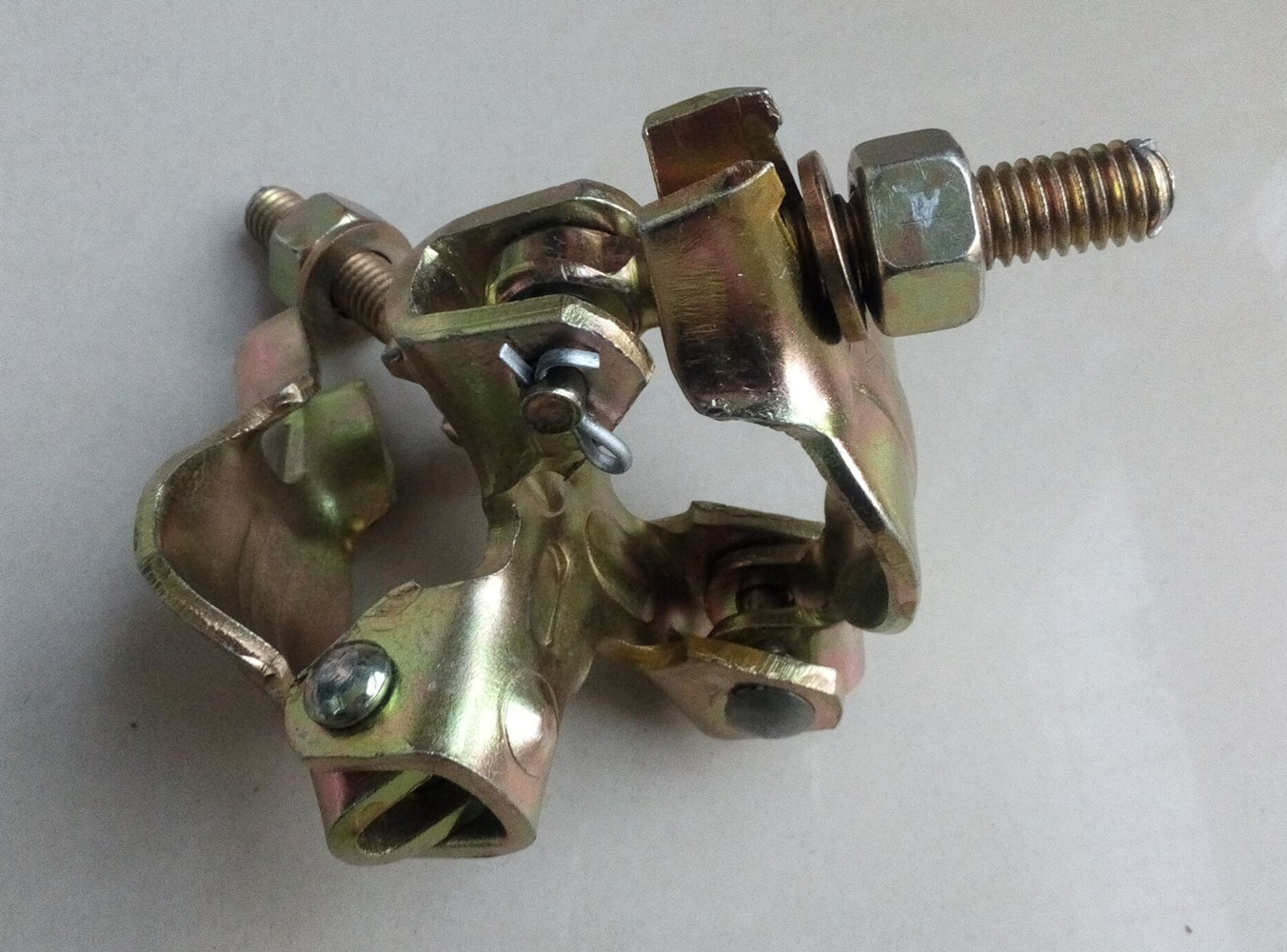 scaffolding coupler