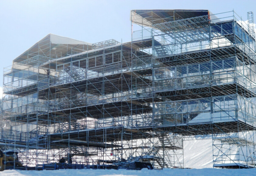 Basic work of building standing tubes and frame tubes to erect scaffolding