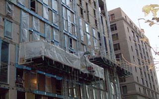 What Do You Need Keep In Mind When Erecting Scaffolding Planks