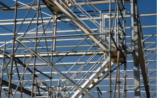 The erection process of Frame scaffolding