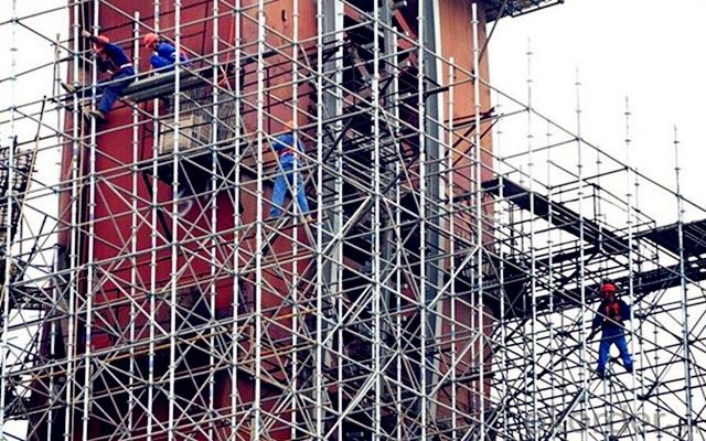 Installation of Cuplock Scaffolding System