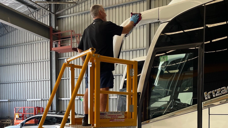 product-aluminium-ladder-platforms-1.png product-aluminium-ladder-platforms-1.png